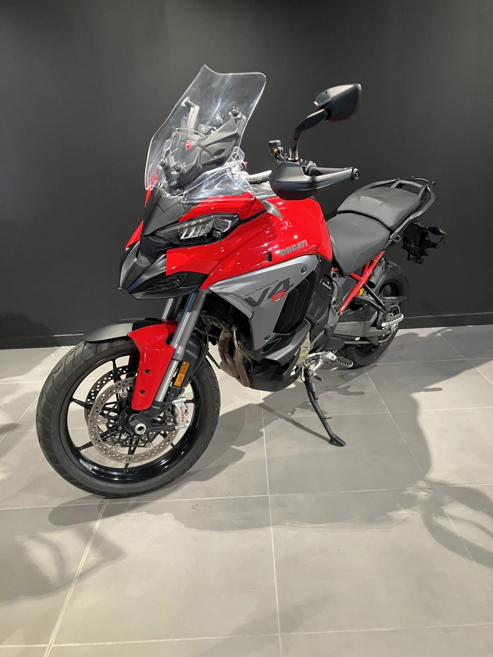Zontes Multistrada V4 S Radar Red & Forged Rims d'occasion